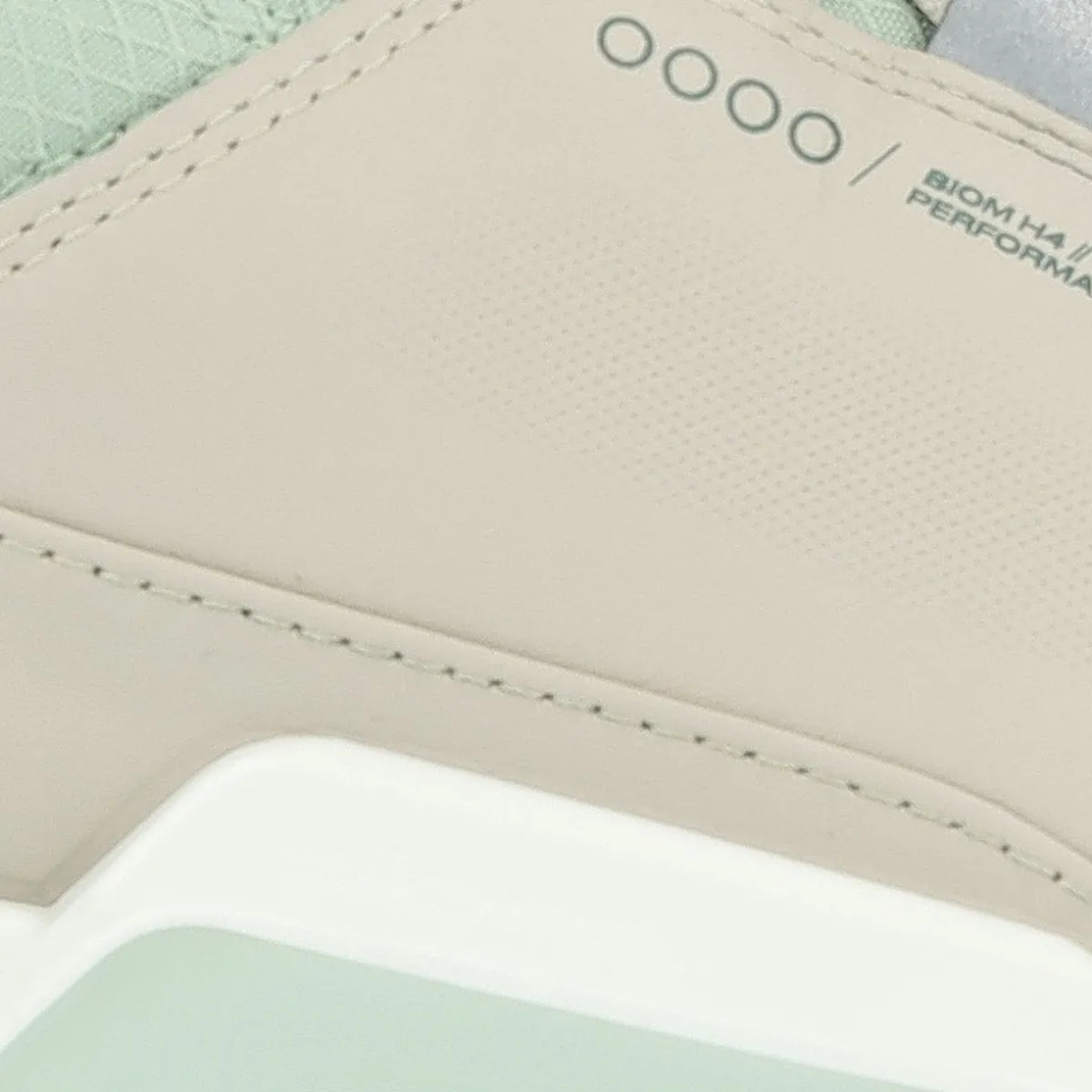 ECCO Biom H4 Spikeless Golf Shoes