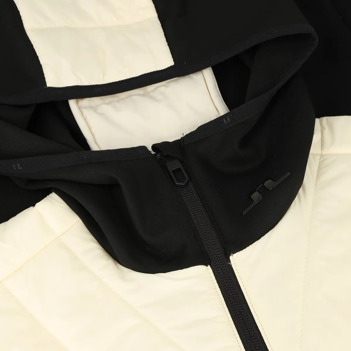 J. Lindeberg Holma Quilt Hybrid Hood Outerwear Jacket Golf Apparel
