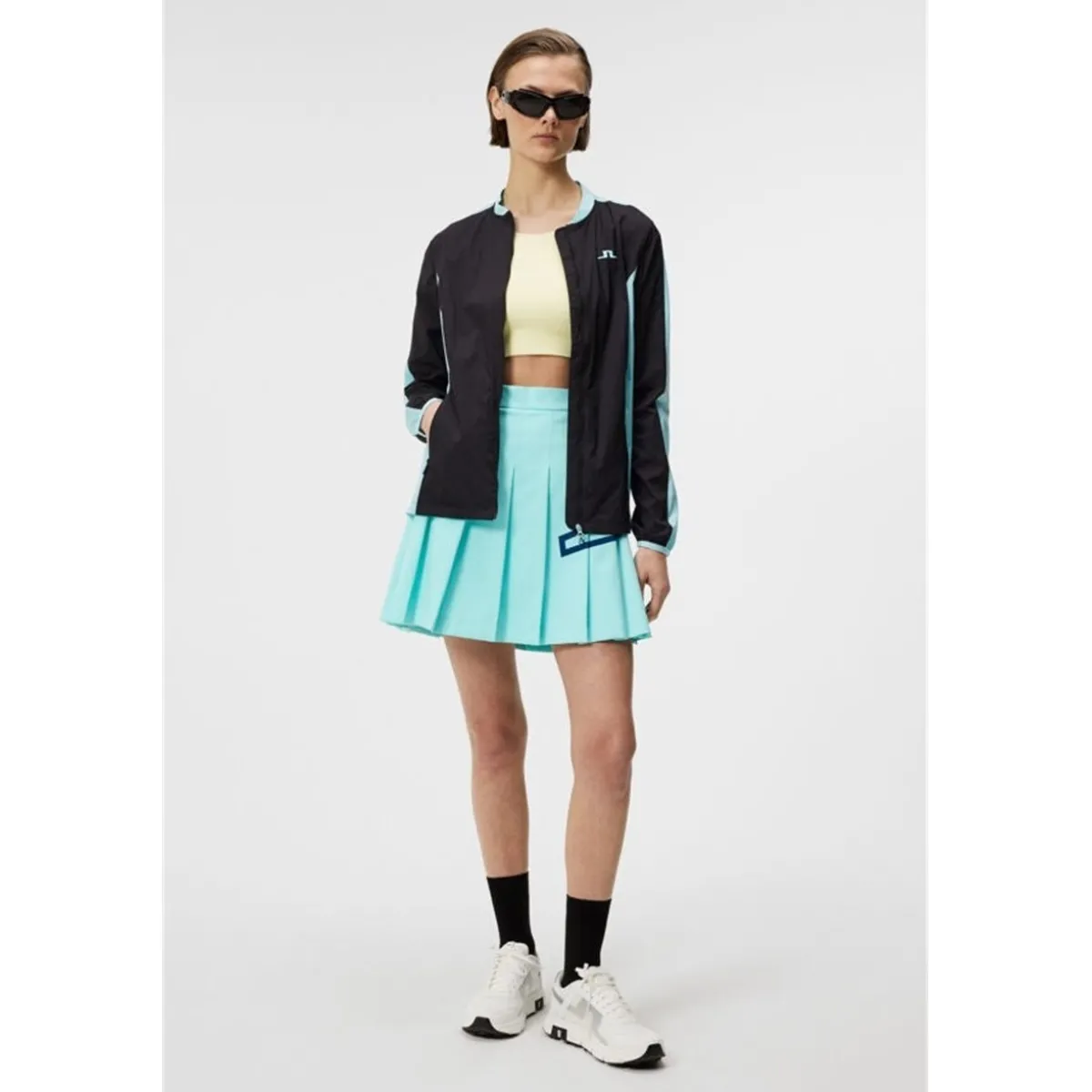 J. Lindeberg Thorine Outerwear Wind Jacket Golf Apparel