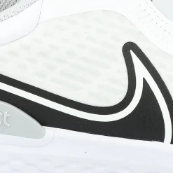 Nike Infinity Pro 2 Spikeless Golf Shoes