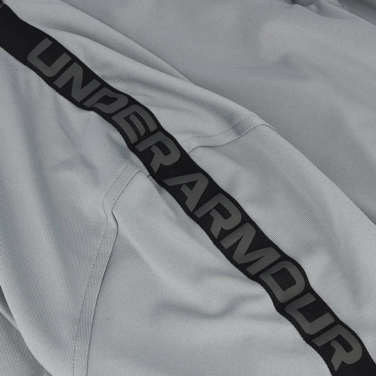 Under Armour UA Playoff 3.0 Golf Hood Outerwear Pullover Golf Apparel